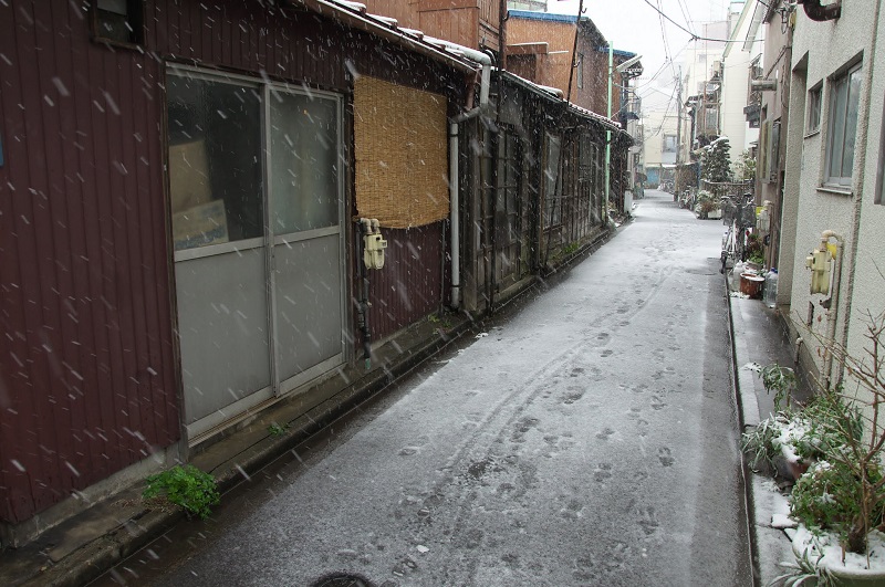 東京都荒川区荒川6丁目にあった昭和の長屋が消えた日