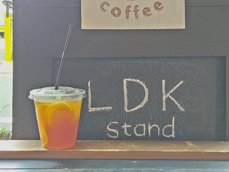 町屋駅近くにあるあの名もなき小さなカフェの屋号が「LDK stand」に決定しました!