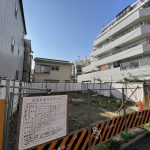 西日暮里の冠新道の中程にある空き地には以前何があったか覚えていますか？グーグルストリートビューの過去画像で検証してみました