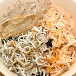 春の訪れを感じさせる三色丼を「ヒルママーケットプレイス 三河島店」で購入した食材で作ってみた
