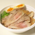 町屋の人気店「麺家 千祥」から新発売の千祥丼を食べてみた！チャーシューと鶏肉をダブルで楽しめます