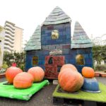 尾久の原公園に巨大なハロウィンのおばけ屋敷が登場！