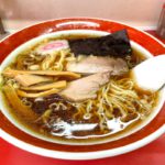 東尾久にある町中華、美華飯店のラーメンと餃子で昭和の雰囲気と味を楽しんできた