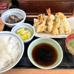 町屋にあるカウンター3席のみの小さなお店「天ぷら ほしの」で900円の天ぷら定食を食べてみた