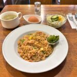 町屋にある昭和な雰囲気の喫茶店「シナモン」でランチにメキシカンピラフを食べてみた
