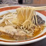 町屋駅前にオープンしたラーメン店でワンコイン、500円で食べられるシンプルな醤油かけラーメン